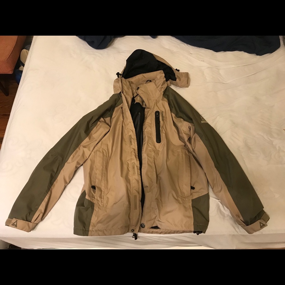 Ascend Jacket